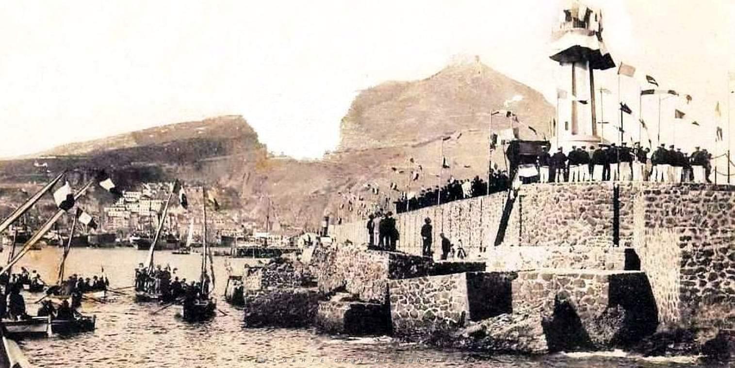 1421- Oran - Agrandissement du Port 2 - 1ere Pierre - 1905.jpg